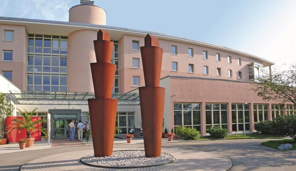 Dorint Hotel Durbach/Schwarzwald Exterior foto